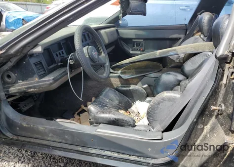 1990 Chevrolet Corvette из США, поврежденный, VIN 1G1YY0781G5125652